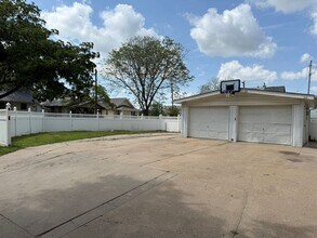 2310 E St in Lincoln, NE - Building Photo - Building Photo