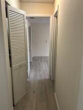 18236 Mediterranean Blvd in Hialeah, FL - Building Photo - Building Photo