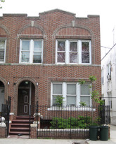 285 E 95th St Apartments