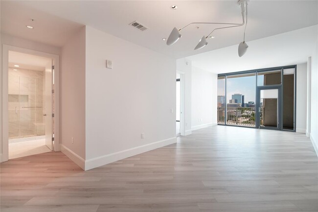property at 3333 Lake St