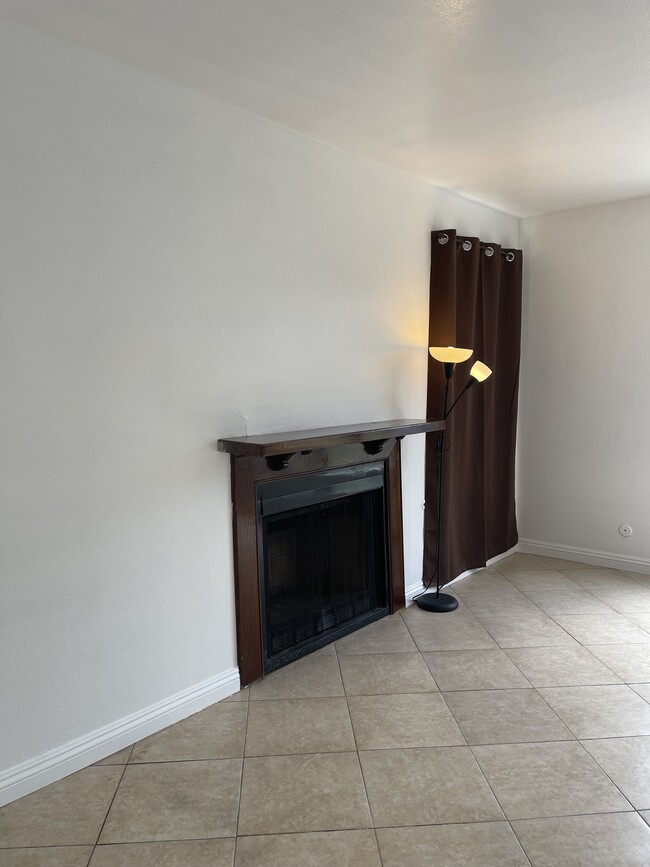 321 N Marguerita Ave in Alhambra, CA - Building Photo - Building Photo