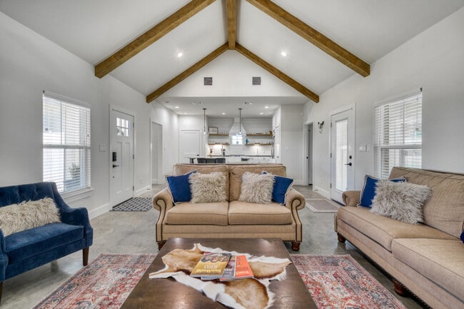 8300 Lone Star Rd in Washington, TX - Building Photo - Building Photo