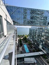 29 Queens Quay E in Toronto, ON - Building Photo - Building Photo