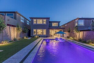 2104 Havensight Ln in Henderson, NV - Building Photo