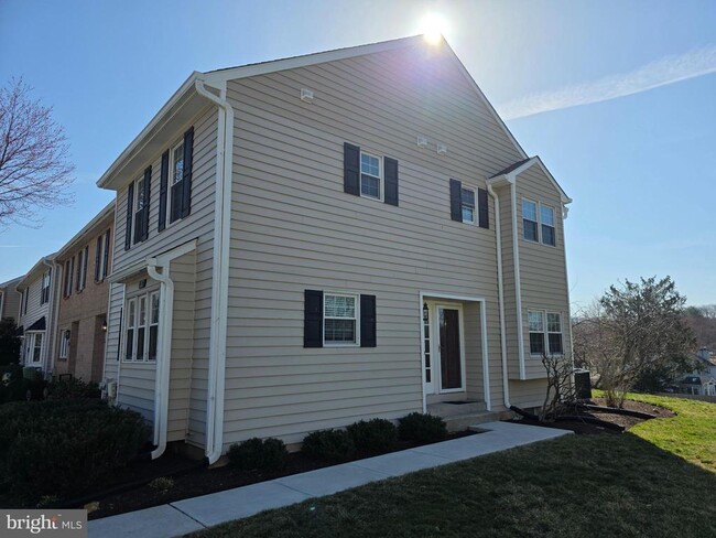 property at 307 Meadow Ct
