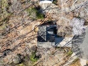 228 Hawkins Farm Cir in Ball Ground, GA - Building Photo - Building Photo