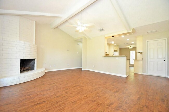 9718 Clanton St in Houston, TX - Building Photo - Building Photo