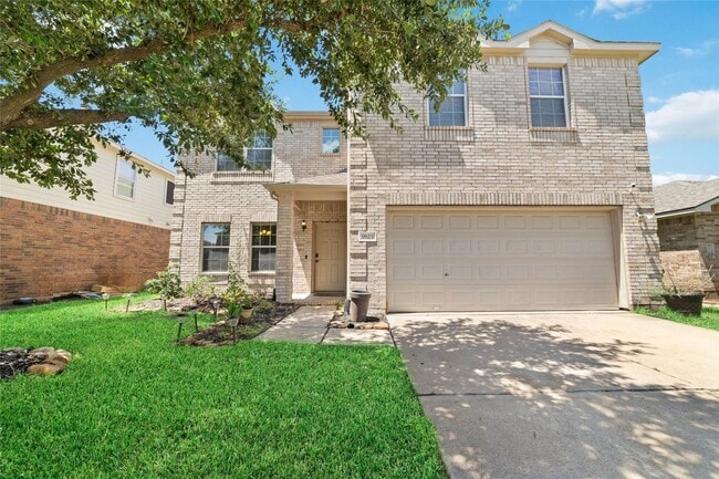 9823 Lynette Falls Dr