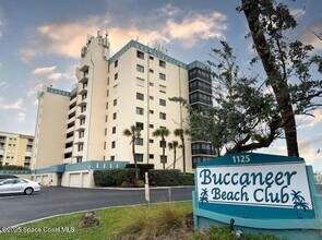 1125 Jimmy Buffett Mem Hwy in Satellite Beach, FL - Building Photo - Building Photo