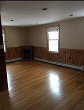 1281 NY-9P in Saratoga Springs, NY - Building Photo - Building Photo