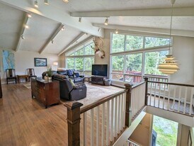 9380 Mendenhall Loop Rd in Juneau, AK - Building Photo