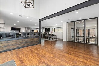 5400-5600 E 84 Terrace in Kansas City, MO - Building Photo - Building Photo