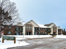 Hunters Ridge in Madison, WI - Building Photo