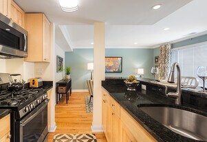 2 Sherman Rd, Unit 1 in Boston College, MA - Building Photo