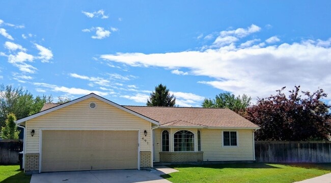 property at 491 N Shady Grove Way