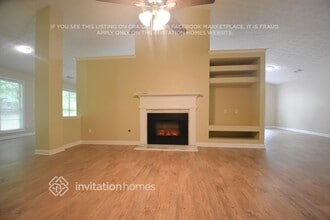 655 Sterling Oaks Dr in Lilburn, GA - Building Photo - Building Photo