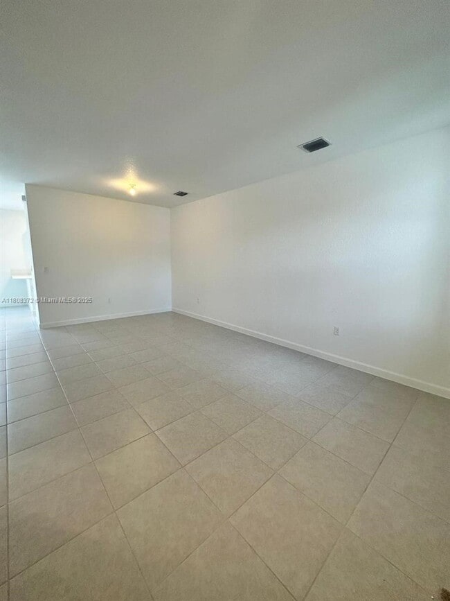 11965 NW 47th Mnr in Coral Springs, FL - Foto de edificio - Building Photo