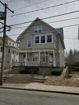 137 Liberty St in Middletown, CT - Building Photo