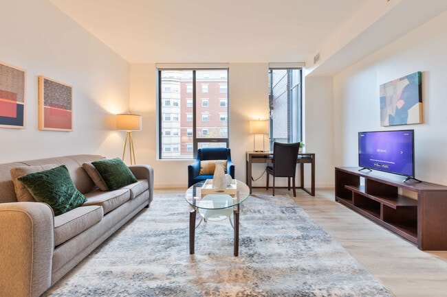 60 Kilmarnock St in Boston, MA - Building Photo - Building Photo