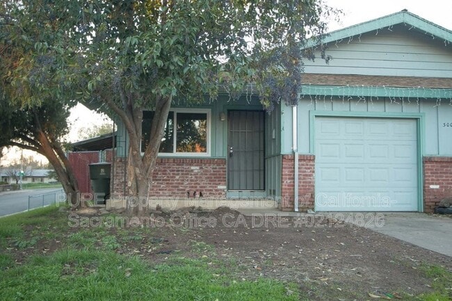 property at 300 Montrose Dr