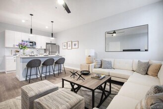 300 Carleton Ave in Central Islip, NY - Building Photo - Building Photo