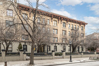 1199 Eastern Pky in Brooklyn, NY - Foto de edificio - Building Photo