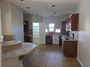 115 Bear Claw Ct in Newark, TX - Building Photo - Building Photo