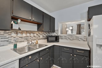 12739-12739 Tanada Loop in Anchorage, AK - Building Photo - Building Photo