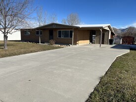 1165 S Main St in Garland, UT - Building Photo