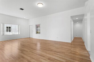 4202 Sabal Ridge Cir in Weston, FL - Building Photo - Building Photo