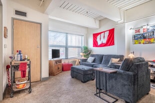 Park Terrace West Apartments in Madison, WI - Building Photo