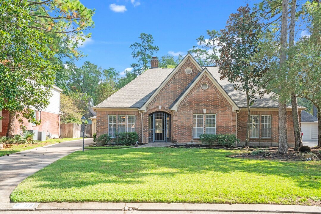 88 Tree Crest Cir in Spring, TX - Building Photo