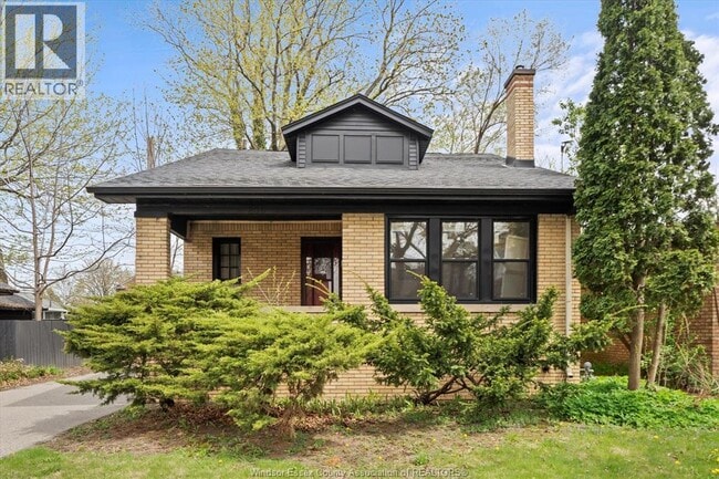 property at 216 Thompson Blvd