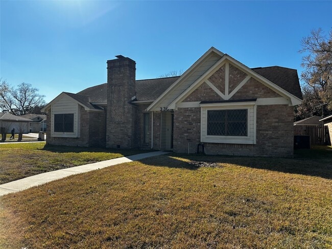 property at 330 Maybrook Dr