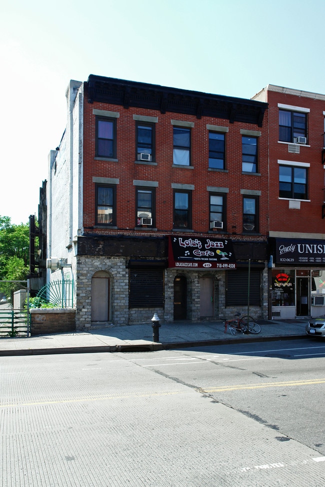 613 5th Ave