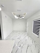 3201 Magdalena St, Unit 10 in Mission, TX - Building Photo - Building Photo