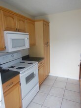 145 Heritage Way-Unit -145 in West Palm Beach, FL - Building Photo - Building Photo