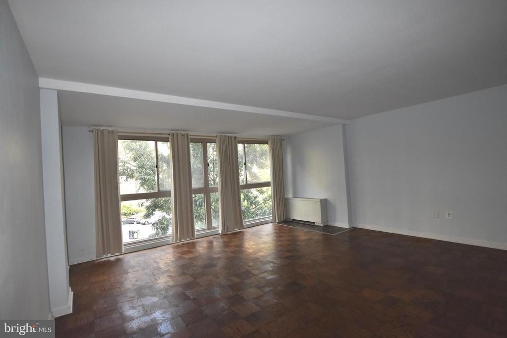 922 24th St NW in Washington, DC - Building Photo