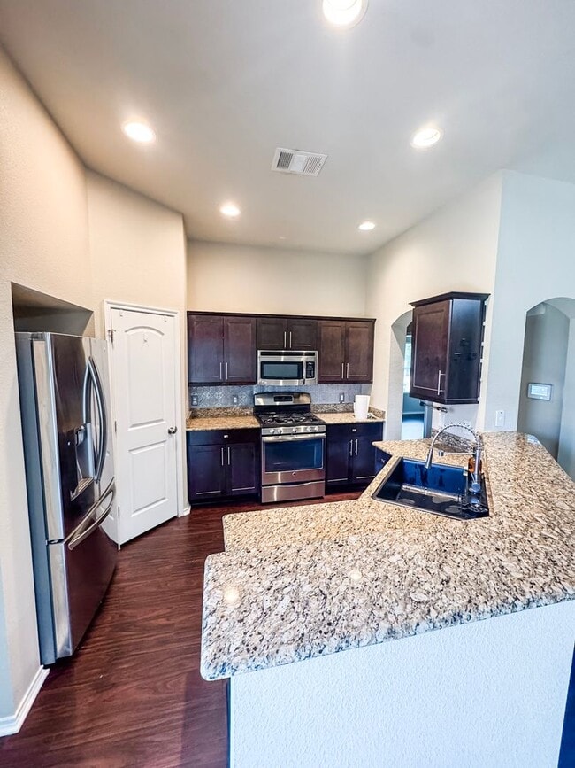 5289 Sagewood Dr in College Station, TX - Building Photo - Building Photo