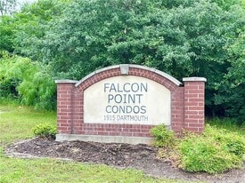 1915 Dartmouth St, Unit 2013 in College Station, TX - Building Photo