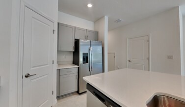 159 Riverfront Wy in Edgewater, FL - Building Photo - Building Photo