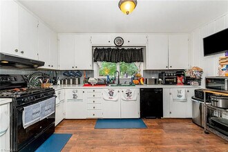 2800 Loch Dr in Winston-Salem, NC - Building Photo - Building Photo