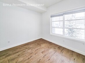 14225-14221 1 St NW in Calgary, AB - Building Photo - Building Photo