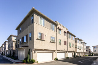 Woodhaven in Alhambra, CA - Building Photo - Building Photo