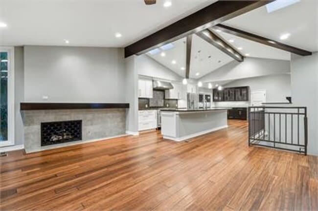 property at 2987 Quedada