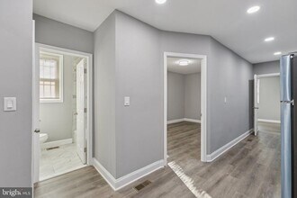 405 34th St SE in Washington, DC - Foto de edificio - Building Photo