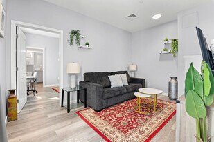 95 Broadway-SI ID1240376P, Unit SI ID1240376P in Everett, MA - Building Photo