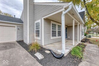 8520 Lincoln Ct in Fishers, IN - Building Photo - Building Photo