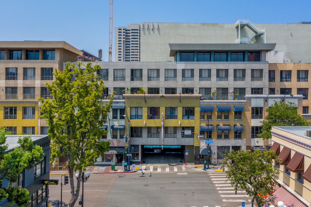 Horton 4th Avenue in San Diego, CA - Foto de edificio