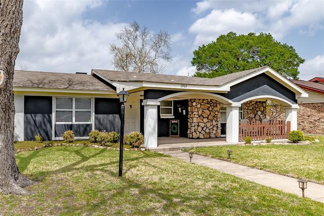 3933 Upland Way in Garland, TX - Building Photo - Building Photo